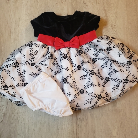 Bonnie Jean Other - NWOT Bonnie Baby 6/9m Winter/Holiday Dress